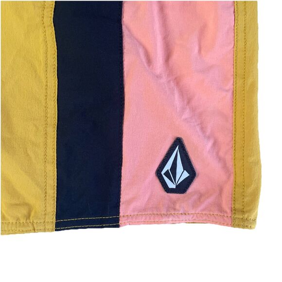 Volcom Board Shorts Men 38 Swim Bottoms Mustard Black Blue Pink Shorts 7" Inseam - Picture 3 of 8